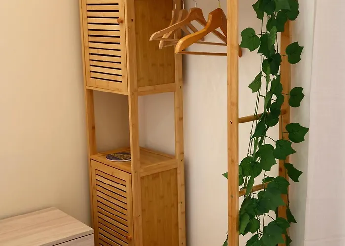 ゲストハウス Front House