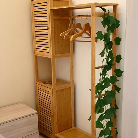Affittacamere Front House