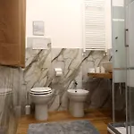 Affittacamere Front House 3*